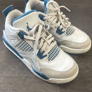 Kids Jordan Retro 4 White and Blue Sneakers